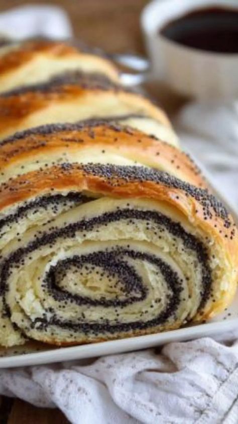 Easy Slovak poppy seed roll Poppy Seed Roll Ukrainian, Poppy Seed Rolls Recipe, Poppyseed Rolls Recipe, Poppyseed Filling Recipes, Poppy Seed Recipes Baking, Polish Poppy Seed Roll Recipe, Poppy Seed Kolache Recipe, Poppyseed Roll Recipe, Poppyseed Recipes