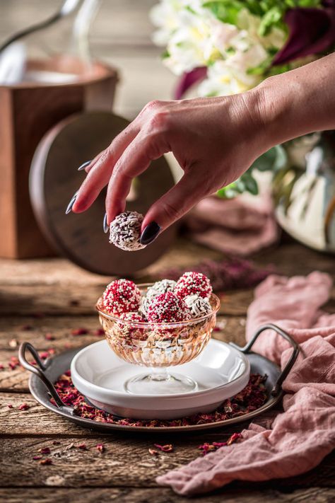 Valentine's Day is right around the corner! What are you doing to celebrate that someone special?⁠ ⁠ These incredibly tasty hand-rolled truffles make a great gift, a wonderfully tasty dessert, or are perfect to enjoy yourself! ⁠ ⁠ I know, they look super fancy, but with a little planning ahead you can make these little flavor bombs to surprise your someone special.⁠ ⁠ https://davinehawaii.com/product/passion-fruit-puree⁠ Passion Fruit Puree, Best Dessert Ever, Fruit Sugar Cookies, Fruit Tart Recipe, Milk Chocolate Ganache, Truffles Recipe, The Best Dessert, Dessert Spread, Fruit Dessert Recipes