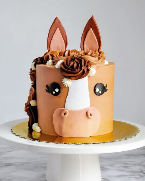 Birthday Cake Horse, Cake Horse, Google Birthday, Using Fondant, Horse Birthday Cake, Cowgirl Cakes, Pony Cake, Horse Cake, Cake Vanilla