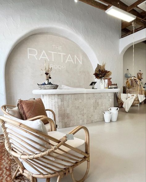 Bali Salon Interior, Luxury Nail Salon Interior Design Modern, Neutral Reception Area, Beige Salon Aesthetic, Coastal Salon Decor, Boho Reception Desk, Wellness Studio Aesthetic, Spa Entrance Reception Areas, Bohemian Beauty Salon