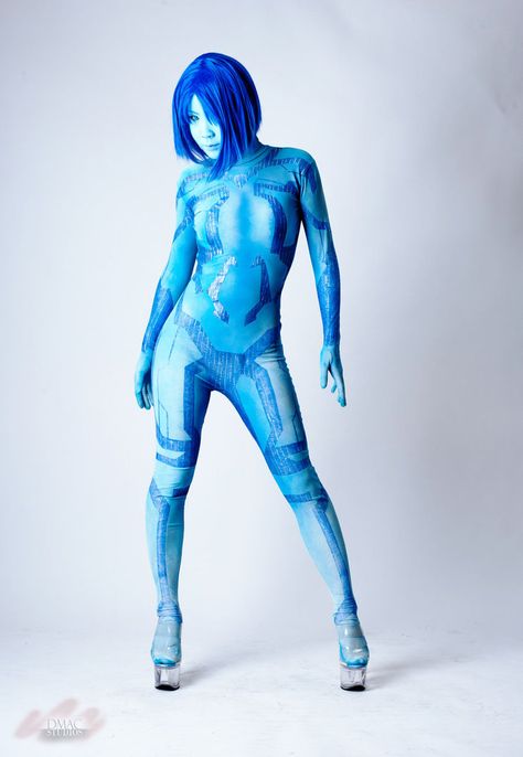 Halo - Cortana 12by ~Hyokenseisou-Cosplay Halo 4 Cortana, Cortana Cosplay, Cortana Halo, Halo Cosplay, Halo Video Game, Egyptian Queen Nefertiti, Halo Game, Best Cosplay, Cool Costumes