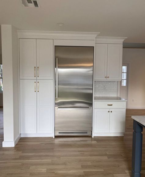 Fridge Surround Cabinet Kitchen, Refrigerator With Pantry On Both Sides, Pantry Surrounding Refrigerator, Serving Area In Kitchen, Where To Put Fridge In Kitchen, Encased Refrigerator, Pantry Around Fridge, Fridge With Pantry Surround, Pantry With Refrigerator