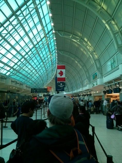 Pearson Airport Toronto, Toronto Airport Snapchat, Canada Airport Toronto, Yyz Airport, Canada Airport, Canada Vibes, Toronto Pearson International Airport, Toronto Airport, Airport Aesthetic