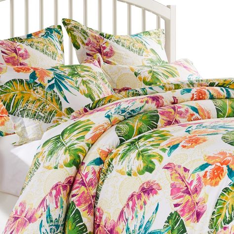 Tropical bedroom decor