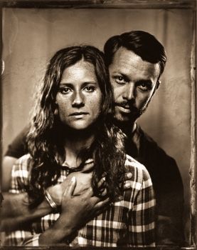 Tin Type Photos, Tin Type Photography Couples, Tintype Photos Couple, Tintype Wedding Photos, Tin Type Photography, Tintype Photography, Paper Rings, Tintype Photos, Type Photography