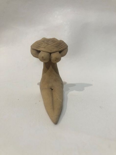 Indus Valley Civilization Clay Figure 4.5 tall x 5.5cm length approx Indus Valley, Indus Valley Civilization, Art Islamic, Jewelry Auction, Clay Figures, Asian Art, Islamic Art, Jewelry Art, Royalty