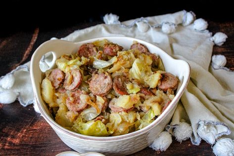 One-Pot Chicken Apple Sausage and Cabbage Photo #5 #justapinchrecipes Chicken Apple Sausage, Apple Sausage, One Pot Chicken, Just A Pinch, Food Club, Group Meals, One Pot, Chicken