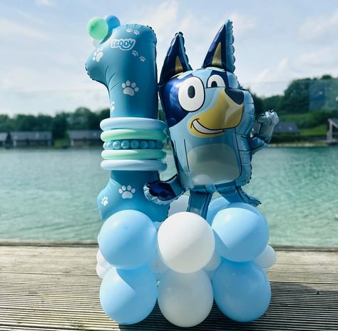 Are you a Bluey fan? #balloongarland #balloonarch #organicballoons #balloontutorial #balloonnumberstack #balloonnumbers #1stbirthdayballoons #blueyballoon #blueyparty #blueybirthday #bluey #balloontrends #bapiaparty #balloondecoration #lancaster #lancastercity #lancasterballoons #bluebellcelebrations Baby First Birthday Themes, Ariel Hair, Kids Milestones, Balloon Tower, Bluey Party, 1st Birthday Balloons, 2nd Birthday Boys, Balloon Creations, Arch Ideas