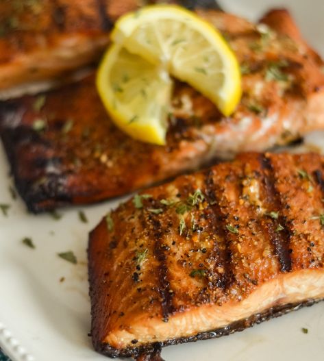 Grilled Salmon On Traeger, Salmon Recipes On Traeger, Pellet Smoker Fish Recipes, Traeger Salmon Recipes Grilled, Fish On Pellet Grill, Salmon On Pellet Smoker, Salmon On Pit Boss, Traeger Grill Recipes Salmon, Pit Boss Salmon Recipes