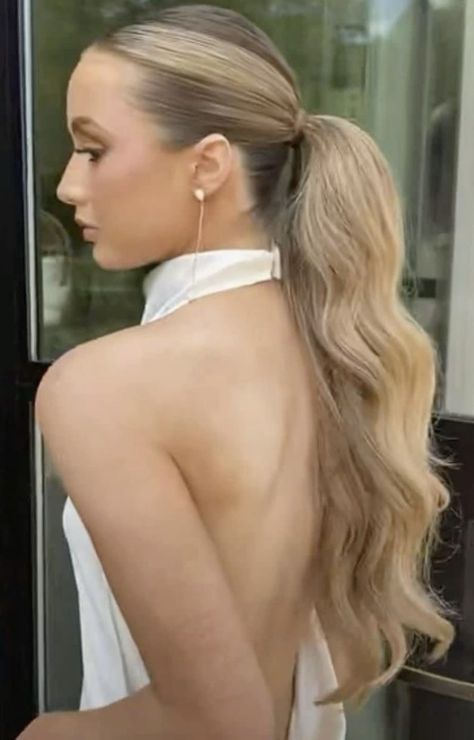 Slick Back Updo Prom, Slick Back Curled Ponytail Prom, Slick Ponytail Bridesmaid Hair, Curled Slicked Back Ponytail, Ponytail For Formal Event, Slick Back Prom Ponytail, High Neck Line Dress Hairstyles, Curled High Ponytail Hairstyles Prom, Bridal Slicked Back Hair