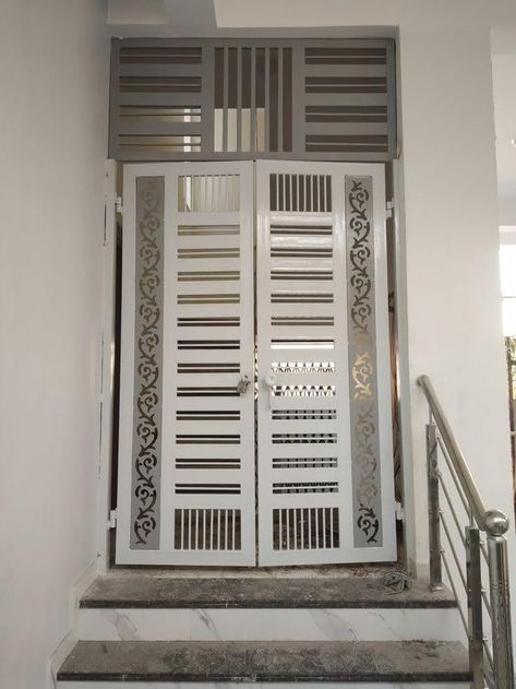 Latest Gate Design, Iron Main Gate Design, Home Gate Design, Gate Wall Design, Gate Designs Modern, Grill Gate Design, Main Entrance Door Design, Iron Door Design, Steel Gate Design