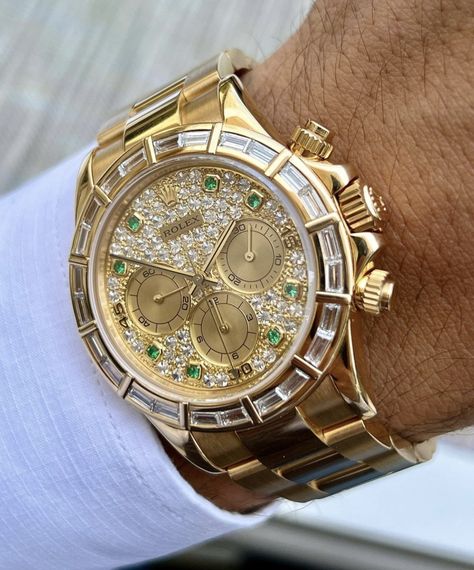 Big Boys Fashion, Lux Watches, Male Aesthetic, Golden Watch, Rolex Watches Women, Fancy Watches, Black Men Fashion Swag, Expensive Jewelry Luxury, Gold Rolex