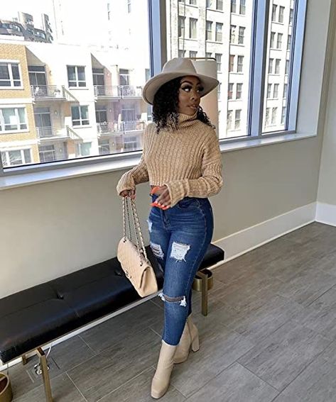 Fall Outfits With Hats, Fall Attire, Pelo Afro, Wardrobe Tips, Outfits Chic, Nice Style, Outfits With Hats, Cute Simple Outfits, Outfit Inspo Fall