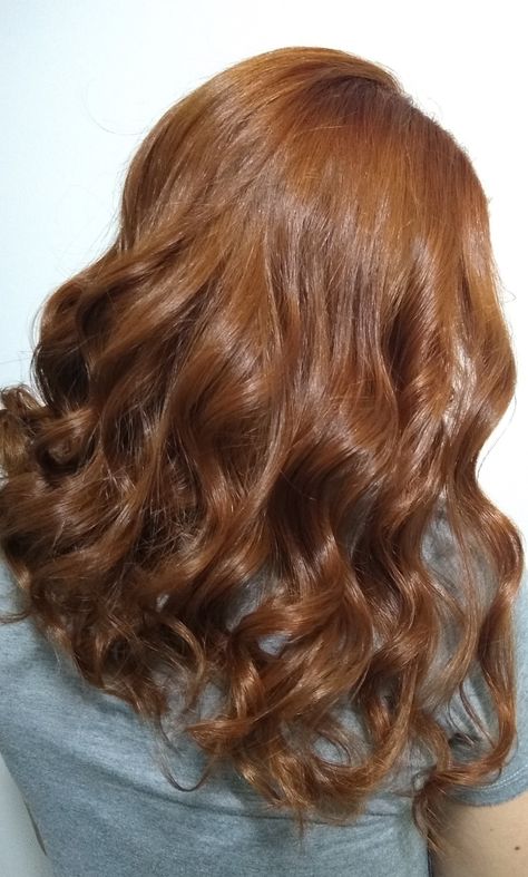 Auburn Gold Hair, Amber Brown Hair Color, Dark Honey Blonde Hair Caramel, Copper Toned Hair, Honey Ginger Hair Color, Hazelnut Hair, Styl Grunge, Coffee Hair, Bob Hair Color