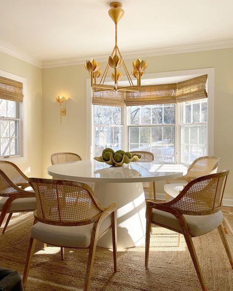 Oyster Creek Collection on Instagram: “morning views ❄️ ☀️ ❄️ ! love our Julie dining table in this cozy dining space! @oystercreekcollection #OCSatHome #customfurniture…” Sw Snowbound, Oyster Creek Studios, Picture Frame Tray, Breakfast Nooks, Galveston Texas, Cart Furniture, Burl Wood, Dining Nook, Golden Oak