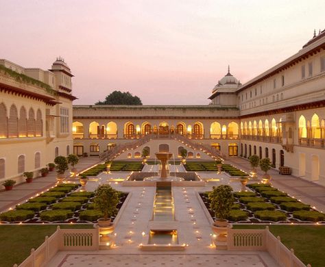 Palace Courtyard, Rambagh Palace, Indian Architecture, Luxury Homes Dream Houses, Tourist Places, Incredible India, Beautiful Architecture, Beautiful World, Tuscany