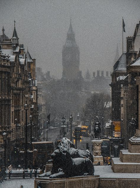 Snow Places, London Dark Academia Aesthetic, London Snow Aesthetic, England Winter Aesthetic, Trafalgar Square Aesthetic, London During Winter, London Dark Academia, Snowy London, British Winter Aesthetic