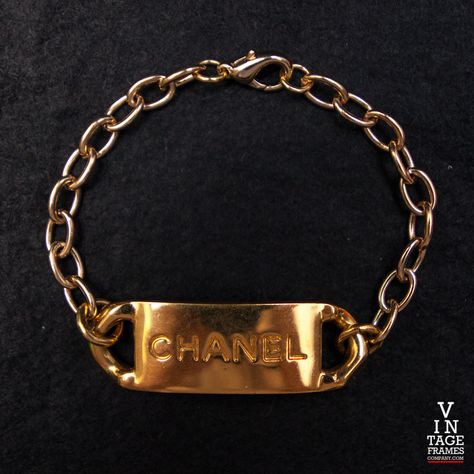 Vintage-Chanel Vintage Chanel Jewelry, 18k Gold Bracelet, Chanel Accessories, Shine Bright Like A Diamond, Chanel Jewelry, Id Bracelets, Chanel Paris, Chanel Fashion, Vintage Sunglasses