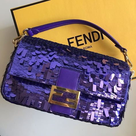 Luxury Personal Shopping on Instagram: “Re-Edition of the famous Carrie Bradshaw’s purple sequined Fendi Baguette. Which one do you like more? . . . #fendi #fendibaguette…” Fendi Baguette Sequin, Carrie Bradshaw Fendi Baguette, Carrie Bradshaw Bags, Adria Core, Fendi Aesthetic, Luxury Concierge, Fendi Baguette Bag, Homemade Bags, Sequin Purse