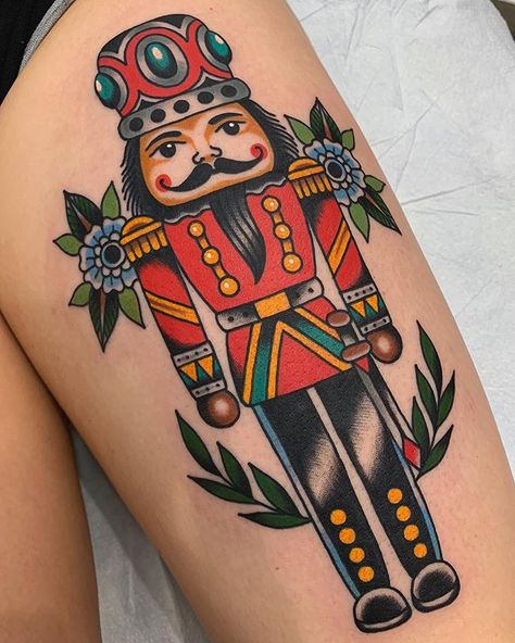 Nutcracker Tattoo, Cute Tattoos Quotes, Cute Shoulder Tattoos, Cute Tattoos With Meaning, Daisy Flower Tattoos, Pretty Flower Tattoos, Cute Henna Tattoos, Cute Matching Tattoos