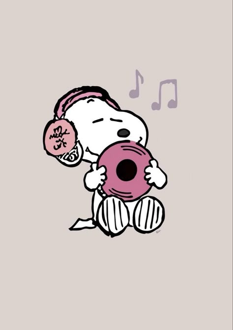 Snoopy Music Pfp, Snoopy Beabadoobee, Snoopy Pictures Image, Snoopy Music Wallpaper, Snoopy Pfp Aesthetic, Snoopy Headphones, Snoopy Listening To Music, Snoopy With Headphones, Snoopy Widget