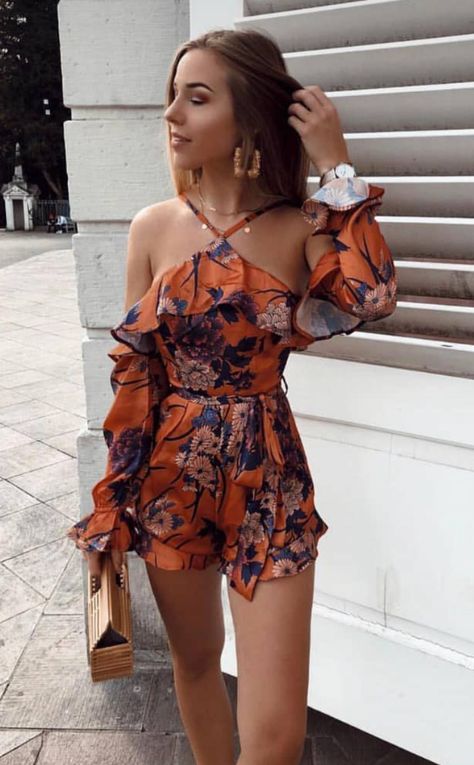 Laura Jade Stone, Free Dresses, Trendy Fashion Outfits, Basic Dress, Jade Stone, Really Cute Outfits, Mode Inspiration, Playsuit, Women's Fashion Dresses