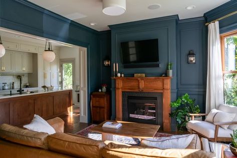 Victorian Living Room With Tv, Midcentury Victorian Living Rooms, Painted Feature Wall Living Room, Victorian Apartment Living Room, Victorian Revival Interior, Navy Blue House Interior, Blue Vintage Living Room, Blue Living Room Fireplace, Moody Blue Living Room