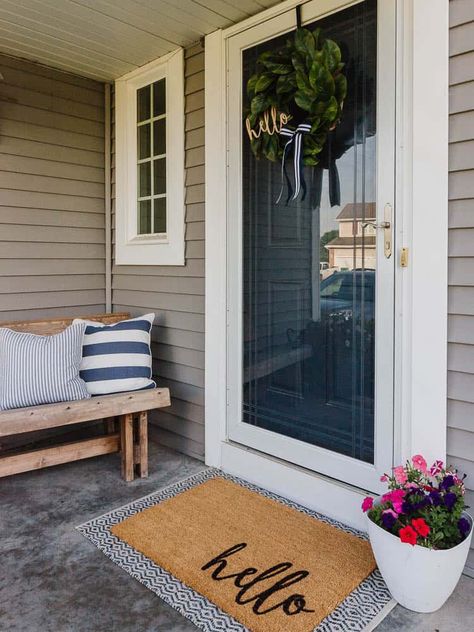 The Ultimate Guide To Layered Door Mats - Making Manzanita Layered Door Mats, Front Porch Mat, Outside Door Mats, Front Door Rugs, Coastal Industrial, Porch Mat, Porch Styles, Gallery Wall Layout, Porch Colors