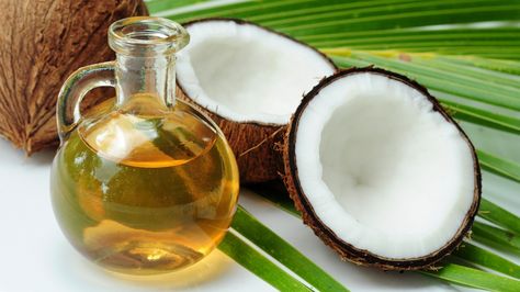 Move over, coconut oil! Pinterest predicts you'll use this instead Health Coconut Oil, Coconut Oil For Acne, Coconut Health Benefits, Coconut Oil Uses, 4c Natural, Benefits Of Coconut Oil, Coconut Oil For Skin, Oil Pulling, Coconut Oil Hair