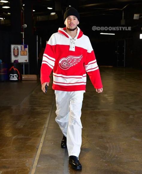 Devin Booker Outfits, Hockey Jersey Outfit, Hypebeast Men, Booker Nba, Black Teens Fashion, Nba Drip, Devin Booker, Jersey Style, Jersey Outfit