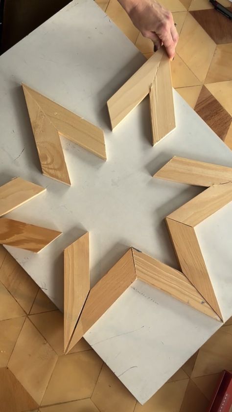 DIY with WOOD | Babette vd Nieuwendijk | Have you started with your Christmas projects yet? 🤗 It took me a while to get the angles right on this one 😅 but I still love how this... | Instagram Diy Wood Angel, Wood Stars Diy How To Make, Diy Christmas Wood Projects, Diy Wood Christmas Gifts, Diy With Wood, Neighborhood Christmas Gifts, Wood Christmas Trees Diy, Xmas Stars, Wooden Box Diy