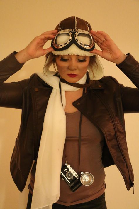 Amelia Earhart Costume Halloween 2017 Amelia Earhart Halloween Costume, Aviator Halloween Costume, Aviator Costume Women, Amelia Airhart Costume, Amelia Earhart Costume Diy, Pilot Halloween Costume, Amelia Earhart Costume, Adult Costumes Diy, Aviator Costume