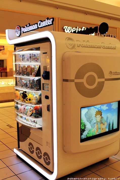 pokemon center vending machine Game Kiosk, Vending Machine Design, Vending Machine Business, Pokemon Nintendo, Brand Activations, Pokemon Gif, Game Machine, Pokemon Center, Tv Screen