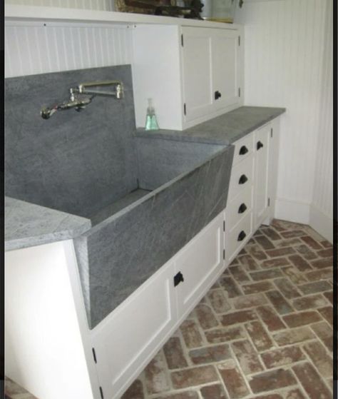 Pet Grooming Tub, Dog Tub, Dog Grooming Tubs, Stylish Laundry Room, Basement Laundry Room, Dog Washing Station, Built In Furniture, Dog Wash, Dog Rooms