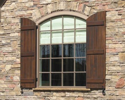 Like the finish Curved Shutters Exterior, Arc Window, Arched Shutters, Curved Windows, Moulding Ideas, Batten Board, Blue Houses, French Country Exterior, Outdoor Shutters