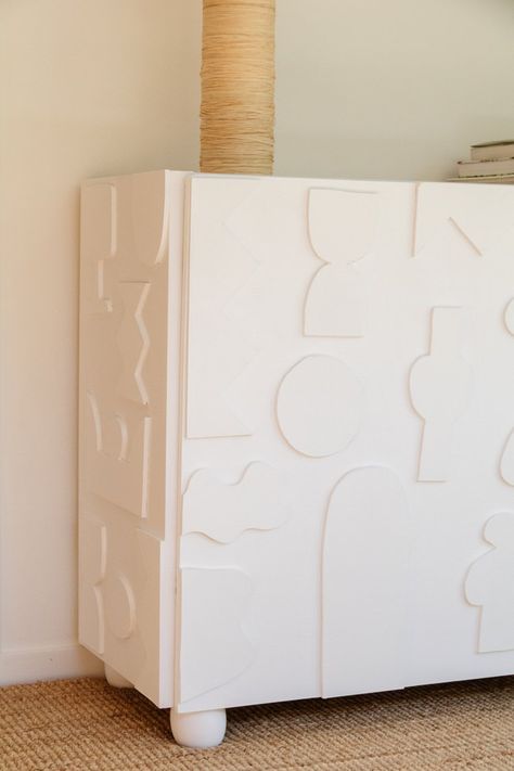 Before & After: DIY Abstract Cabinet (a Bunnings hack!) — Smor Home Diy Textured Furniture, Cube Unit Upcycle, Diy Flipping Furniture, Plaster Furniture Design, Textured Furniture Diy, Upcycled Credenza, Upcycle Furniture Ideas, Cube Storage Hack, Upcycle Cabinet