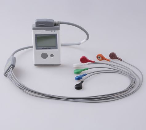 3/12 channels, with LCD Powerful yet easy-to-use  #holter #ecg #ekg #beneware Holter Monitor, Medical School Life, Nursing School Motivation, Loose Ends, Small Pouch, Small Pouches, School Motivation, Doctor Medical, School Life