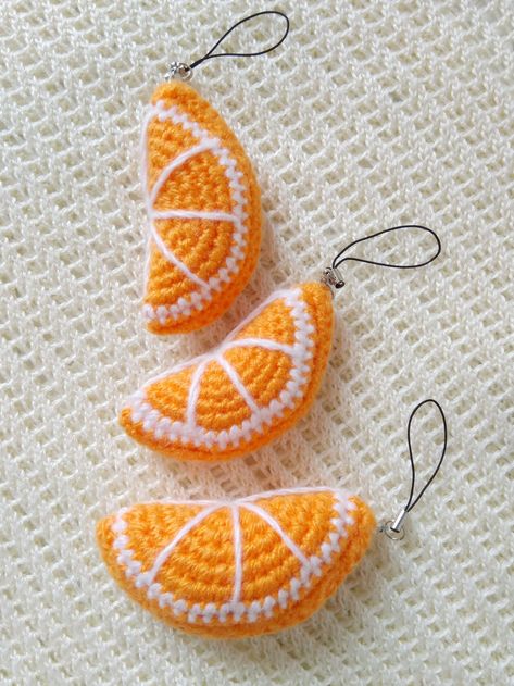 Crochet Key Holder: Practical and Pretty Crochet Ornament Patterns, Crochet Fruit, Orange Slice, Crochet Earrings Pattern, Crochet Keychain Pattern, Crochet Wedding, Crochet Ornaments, Crochet Food, Plush Pattern