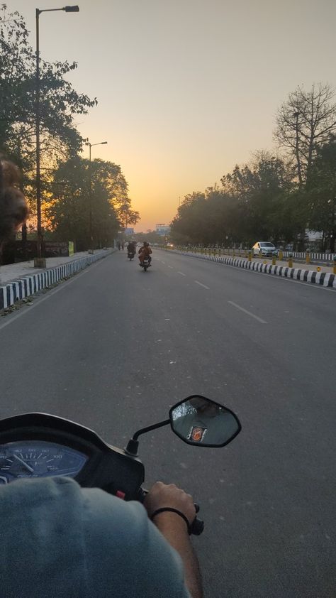 Scooty Snap Pics, Scooty Rides Snap, Scooty Aesthetic Photo, Activa Scooty Snaps, Highway Snap, Fake Insta Story Boyfriend, Road Trip Aesthetic Friends, Couple Mall Photo Ideas, Fake Aesthetic