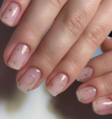 classy gold nails: stars and moon Classy Gold Nails, February Nail Designs, Toe Nail Art Designs, Winter Glam, Classy Nail Art, Foot Nail, February Nails, Subtle Nails, With Nails