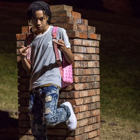 1,109 Likes, 36 Comments - YBN NAHMIR - NICK $ANTANA ひ (@flex.20k) on Instagram: “Floc Bounce Out Wid A Torch ” Ybn Namir, Ybn Nahmir, Fat Nick, Black Force, Husband Appreciation, Denzel Curry, Rapper Style, Lil Skies, Fav Celebrities