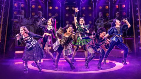 Six the Musical Costumes: A Look at Each Queen's Costume The Cher Show, Musical Costumes, British Costume, Six The Musical, Anne Of Cleves, Best Costume Design, Catherine Of Aragon, Uk Tour, Queen Outfit