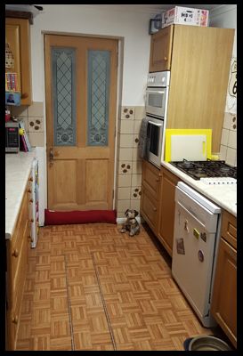 My poor dated old kitchen seriously needs a face list Poor Room, Poor Kitchen, Background Reference, Old Kitchen, A Face, Kitchen Ideas, Kitchen Cabinets, The Kitchen, Tile