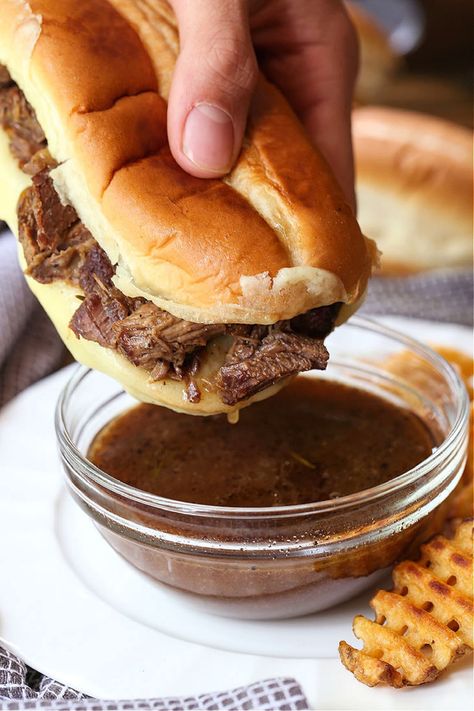 Make these Slow Cooker French Dip Sandwiches for parties or easy dinner nights! Tender, shredded beef with an au jus gravy for dipping! Sandwiches For Parties, Slow Cooker French Dip Sandwiches, Shredded Beef Sandwiches, Slow Cooker French Dip, Beef Au Jus, French Dip Sandwiches, Beef Dip, Dip Sandwiches, Vegetable Appetizers