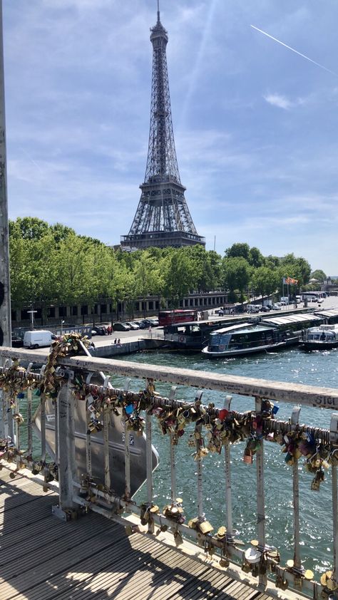 Ifill Tower Paris France, Photo Paris Instagram, France Aestethic, Paris Fake Story, Snap Paris, Paris Snap, Paris Video, Paris France Eiffel Tower, Paris Tower