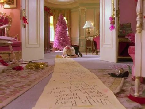 How You Can Be More Like Eloise At Christmastime Plaza Princess, Eloise At Christmastime, Eloise At The Plaza, Dreams Photo, Its Christmas Eve, Christmas Aesthetic Wallpaper, Baby Driver, Christmas Feeling, Pink Houses