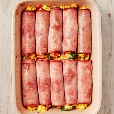 Ham, Egg, & Cheese Roll-Ups - Delish.com Cheese Roll Ups Keto, Cheese Roll Ups, Bacon Egg Cups, Cheese Roll, Egg Cheese, Egg And Cheese, Low Carb Breakfast Recipes, Carb Meals, Bacon Egg