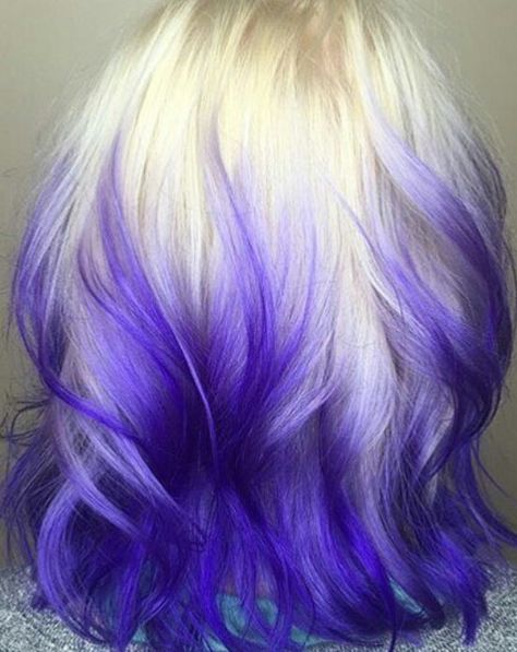 Blonde purple ombre dyed hair color @hairbynatalielevy Lavender Hair Ombre, Lavender Ombre, Violet Hair Colors, Purple Ombre Hair, Blond Ombre, Dyed Hair Pastel, Short Ombre Hair, Violet Hair, Dyed Hair Inspiration