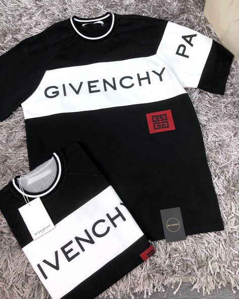 GIVENCHY LOGO TEE 🔥🔥 🚨LAST ONE / SIZE SMALL🚨 ▪️Tap Post To Shop 🛒 ▪️www.mrtrendz.co.uk #givenchy #givenchyparis #givenchyslides… Givenchy Slides, Louboutin Men, Givenchy Tshirt, Givenchy Logo, Givenchy Man, Givenchy Paris, Logo Tee, Logo Tees, Last One