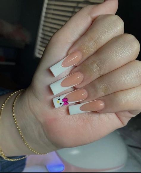 Hello Kitty French Tip Nails Long, Hello Kitty Nails Simple, Nails Hello Kitty, Paznokcie Hello Kitty, Kitty Nails, French Tip Acrylic Nails, Hello Kitty Nails, Dope Nail Designs, Acrylic Nails Coffin Pink